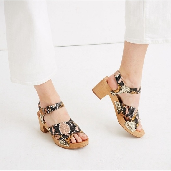Madewell The Johanna Crisscross Clog Sandal in Snake Embossed Leather Size 7.5 - Picture 2 of 9